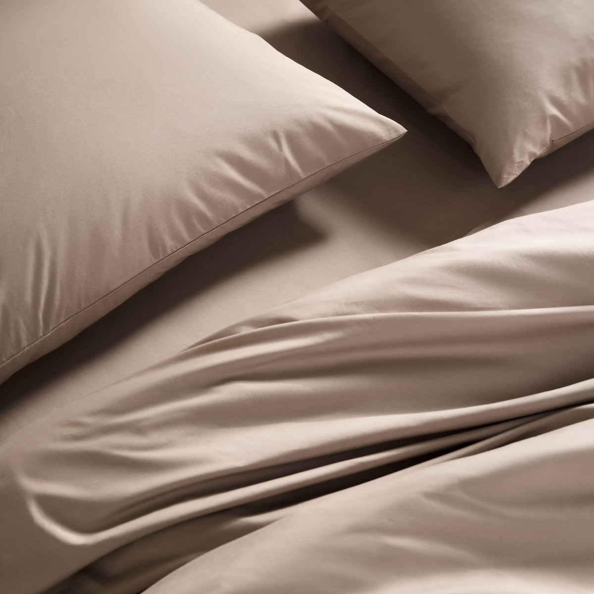 Brooklinen Classic Percale Pillowcase Set