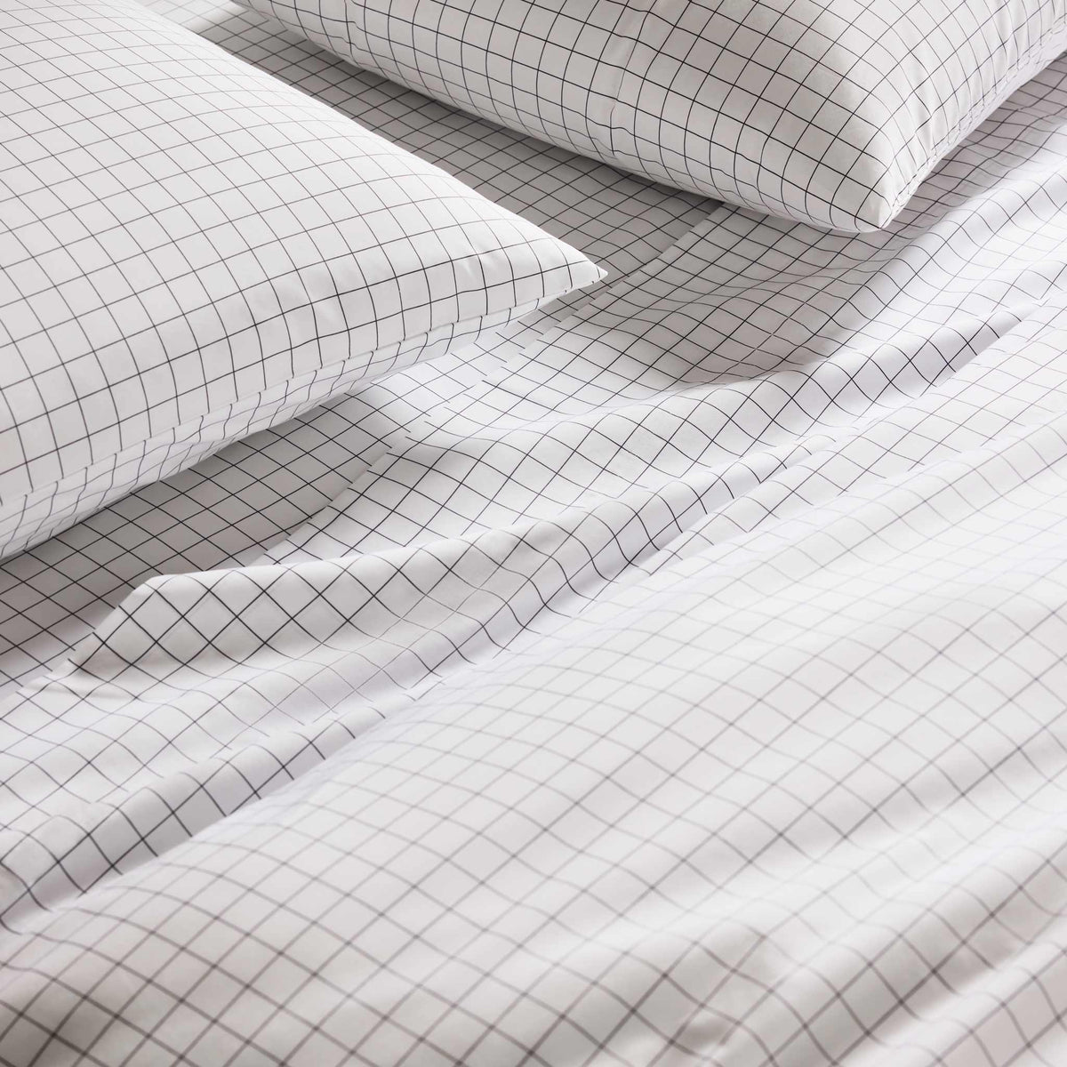 Brooklinen Classic Percale Core Sheet Set