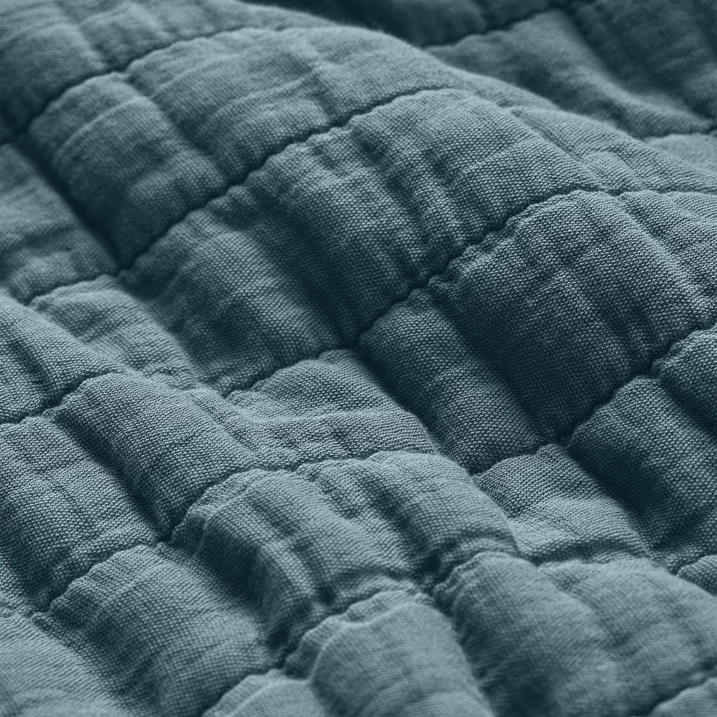 Brooklinen Weekend Wash Throw Blanket