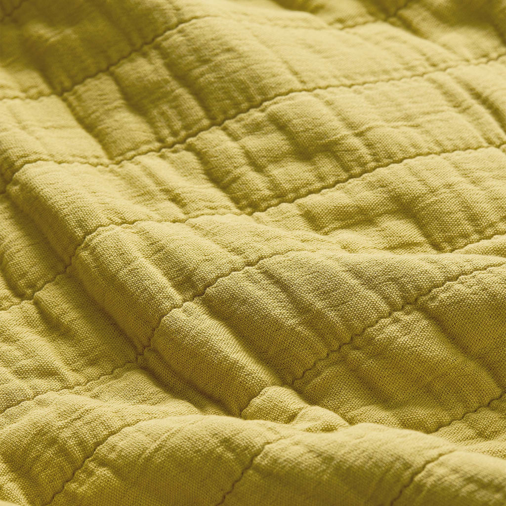 Brooklinen Weekend Wash Throw Blanket