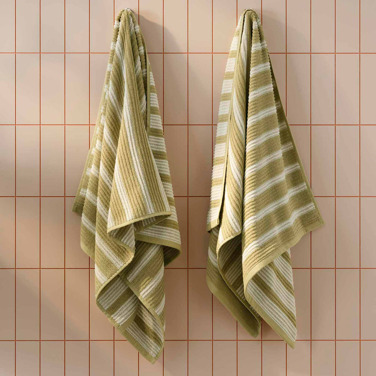 Brooklinen Ribbed Cotton TENCEL™ Bath Towels Set of 2