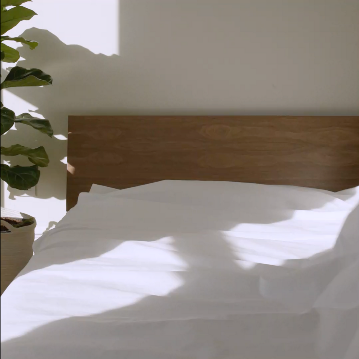 Brooklinen Classic Percale Core Sheet Set